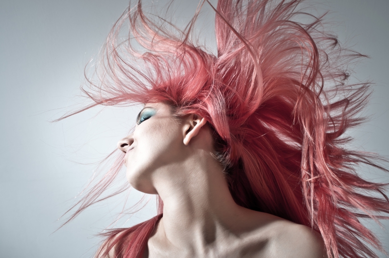 coiffure-OLLIERES-min_people-hair-wild-portrait-red-color-606493-pxhere.com